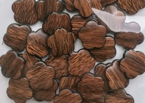 Koraliki Kwiatki Kwiaty Imitacja Drewna Brązowe Dekoracyjne Ozdobne 30 szt. Koraliki Kwiatki Kwiaty Imitacja Drewna Brązowe Dekoracyjne Ozdobne 30 szt.