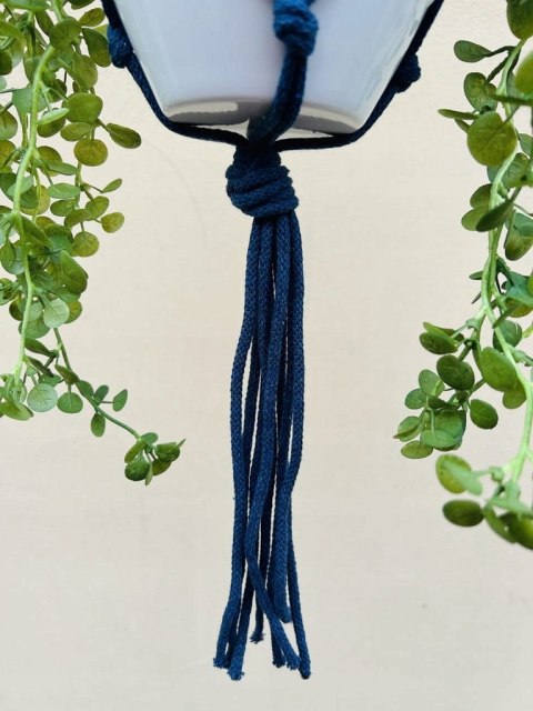 Kwietnik Wiszący na Ścianę Makrama ze Sznurka na Kwiaty Styl BOHO Jeans Kwietnik Wiszący na Ścianę Makrama ze Sznurka na Kwiaty Styl BOHO Jeans