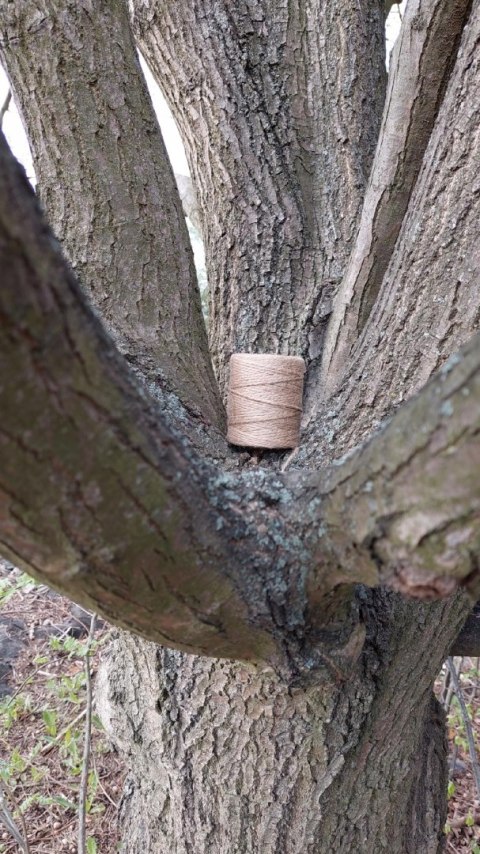 ZESTAW JUTOWY NA START WSTĄŻKA PINEZKI 250m 2mm ZESTAW JUTOWY NA START WSTĄŻKA PINEZKI 250m 2mm