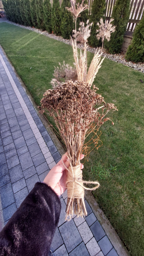 Sznurek Jutowy 100% Juta Naturalny Ekologiczny na Drapak dla Kota 4-5mm 30m Sznurek Jutowy 100% Juta Naturalny Ekologiczny na Drapak dla Kota 4-5mm 30m